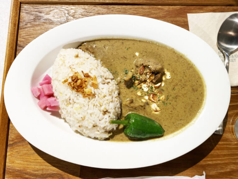 【閉店】いわて短角牛カレー|micro food &IDEA MARKET(有楽町)