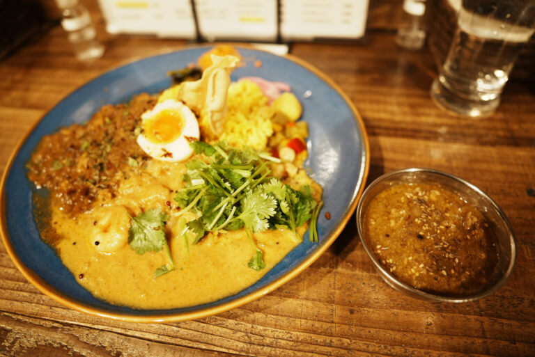 3種あいがけカレー|カレーショップ初恋(渋谷)