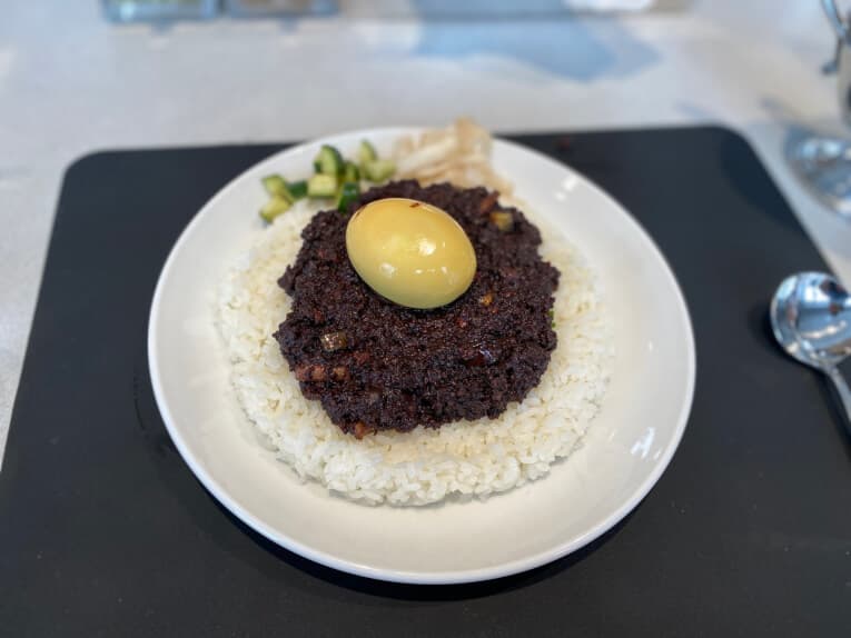 ウルルカレー|SANZOU TOKYO(下北沢)
