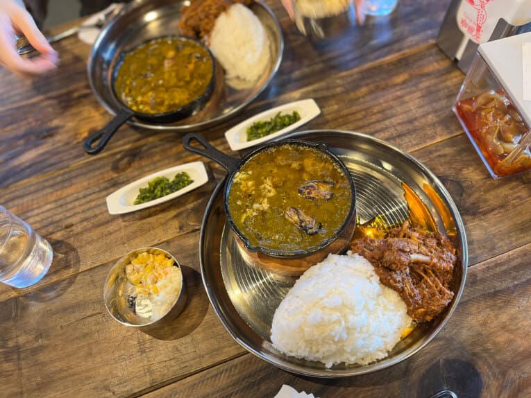 ほうれん草牡蠣カレー|CurryHouse 咖喱座(三軒茶屋)
