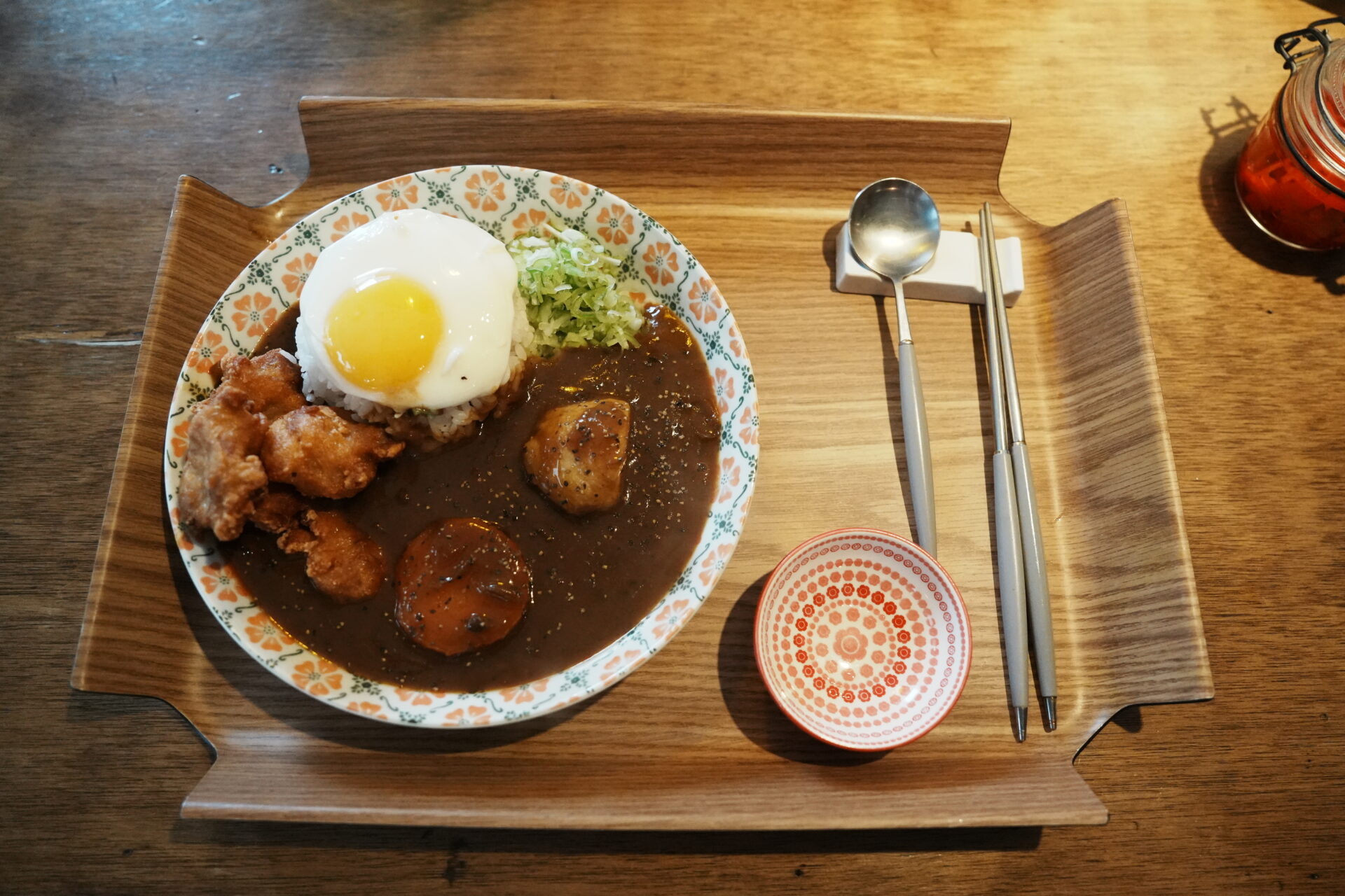 昨日のカレー(어제의 카레)