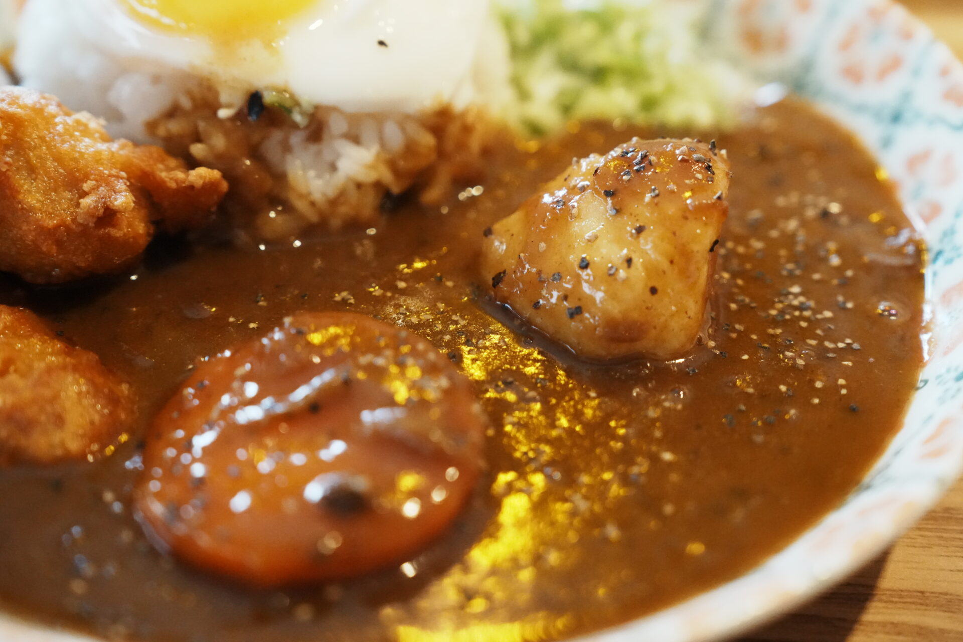 昨日のカレー(어제의 카레)