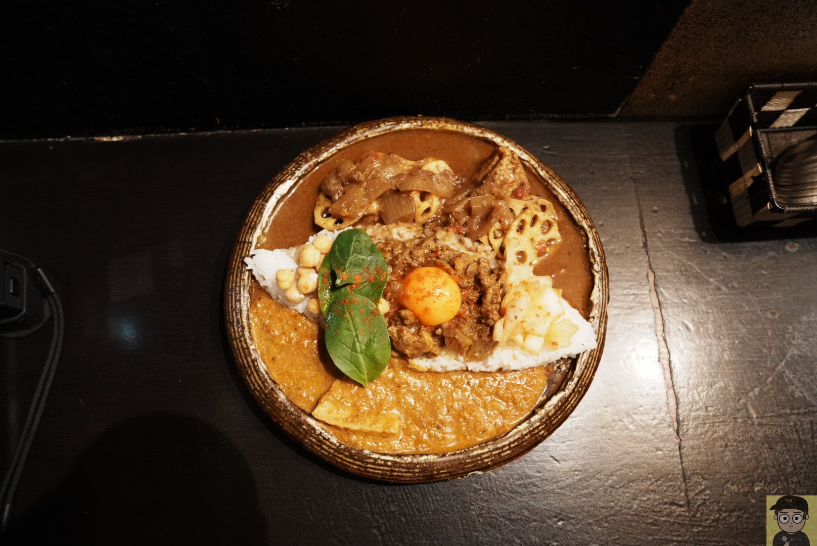 チキン&キーマ&ポークビンダルー|スパイスポスト(代々木公園)