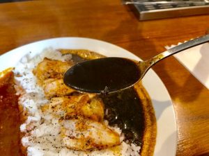 黒はカシミールじゃなかった！意外！