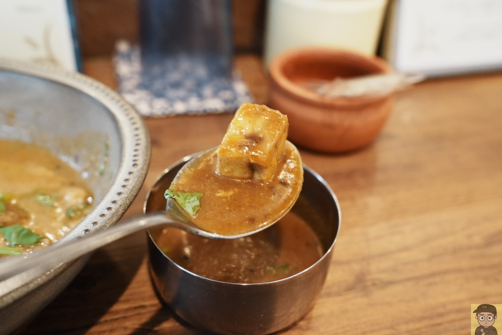 豚肉とアサリのココナッツカレー｜よすが舎（三田・田町）