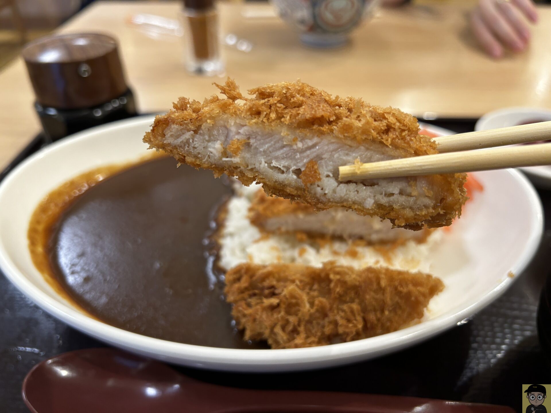 カツカレー定食｜成田空港サテライト店