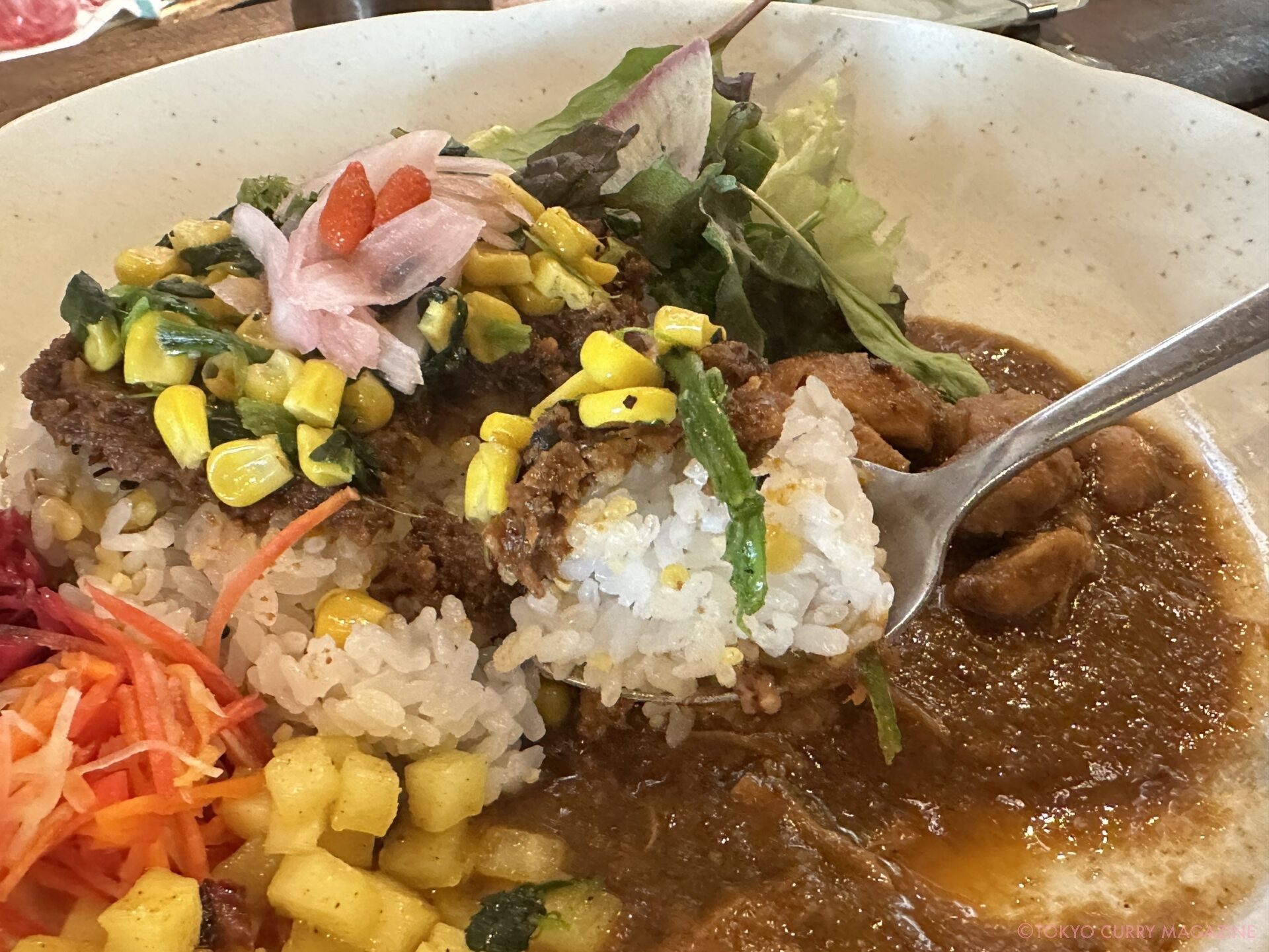 ホウレンソウとコーンのキーマ