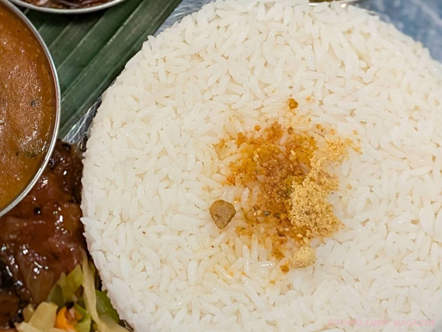 お肉カレー２種＋野菜カレー│楽園(経堂)